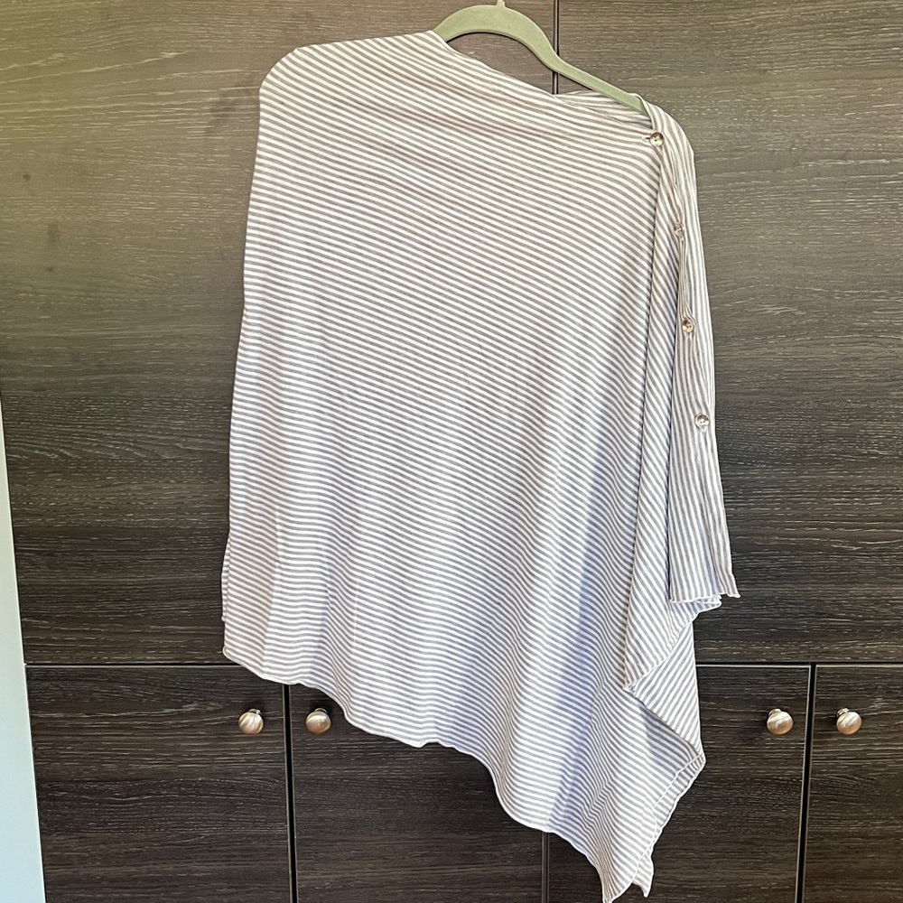 EUC Fenini Cotton Stretch White & Grey Striped Poncho